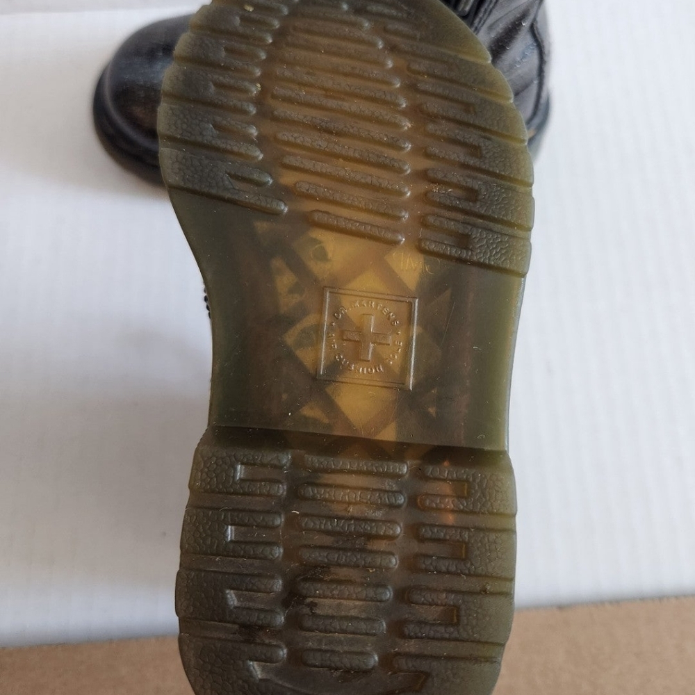 Doc marten toddler boots in size 7 silver black sparkle. - Picture 3 of 12